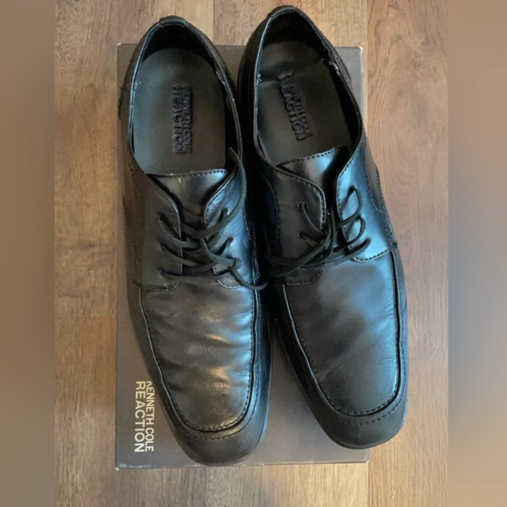 Kenneth Cole Be Our Guest Dress Shoes